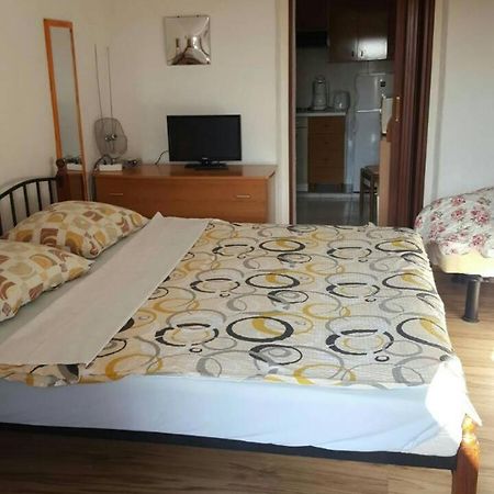 Accommodation Branka Mali Lošinj Екстериор снимка
