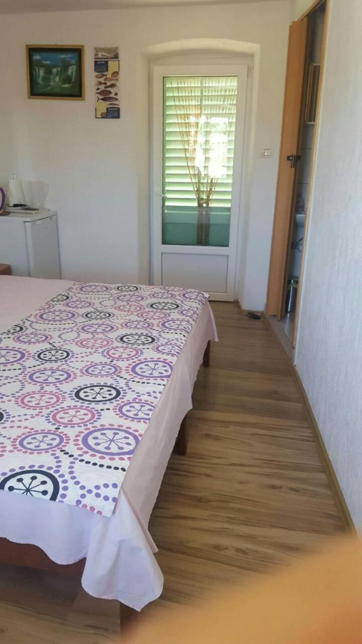 Accommodation Branka Mali Lošinj Екстериор снимка